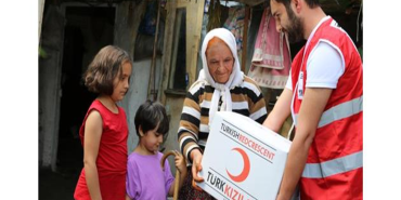 Kızılay patnos yardımlarıyla İhtiyaç sahiplerinin yanında