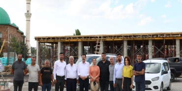 Ağrı kent meydanı projesi hızla tamamlanıyor