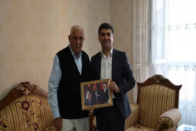 Cumhurbaşkanlığı Külliyesinde Şehit Ailesine Hediye