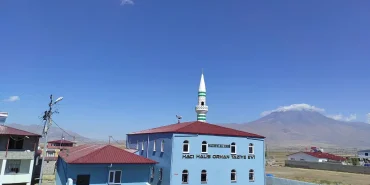 Doğubayazıt Merkez Hz Ali Camiinin Minaresi Tamamlandı