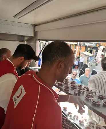 Ebeveyn kaybı ağrı'da destek olan kızılay faaliyetleri