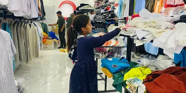 Kızılay Butik Mağazası İhtiyaç Sahiplerine Destek