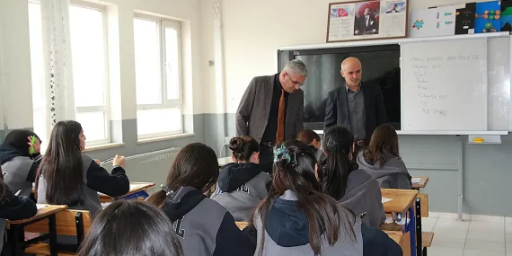 Okul ziyareti ve eğitim ortamı İncelemesi doğubayazıt müdürü - diyadin haber Okul ziyareti ve eğitim ortamı İncelemesi doğubayazıt müdürü