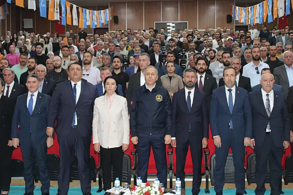 Türkiye Yüzyılı Buluşmaları Ali Yerlikaya Ağrıda