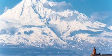 Ağrı dağı tırmanışı ile 30 ağustos'u kutladılar