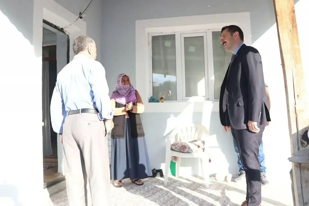 Tutakta Yaşlı Ziyaretleri Aile ve Kamu Desteğiyle Dayanışma