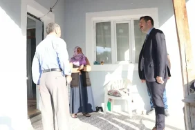 Tutakta yaşlı ziyaretleri aile ve kamu desteğiyle dayanışma